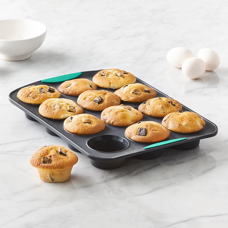 Trudeau Grey Silicone 12 Count Muffin Pan With Mint Accent 2 Trudeau Grey Silicone 12 Count Muffin Pan With Mint Accent - Image 2