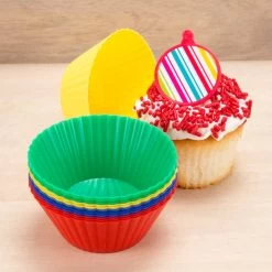 18 Piece Silicone Bakeware Set, Blue 5 18 Piece Silicone Bakeware Set, Blue -High End Kitchen fd519deb068da982 4554 w800 h800 b0 p0