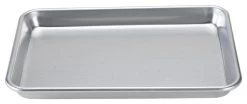 Nordic Ware 13"x9"x1" Quarter Sheet Baking Pan