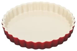 Le Creuset 1 1/2-Quart,9" Tart Dish, Cherry