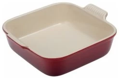 Le Creuset 3-Quart, 9" Heritage Square Dish, Cherry