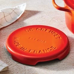 Le Creuset Enameled Cast Iron Signature Trivet
