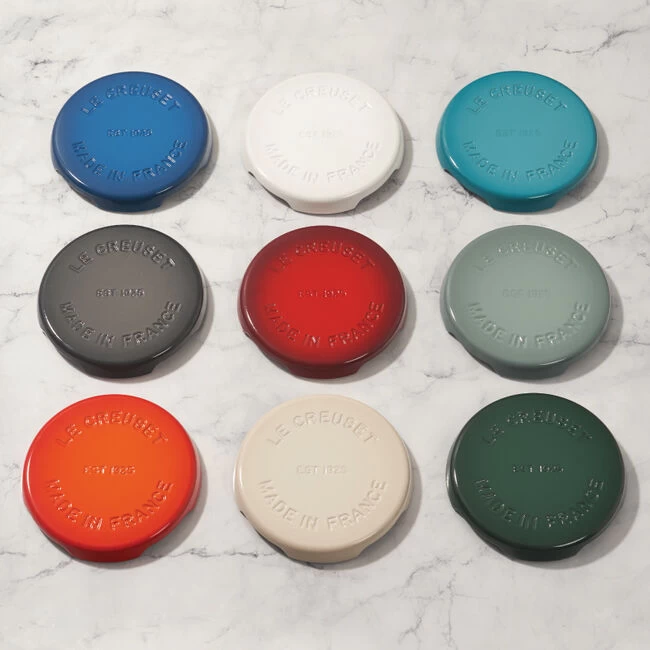 Le Creuset Enameled Cast Iron Signature Trivet 8 Le Creuset Enameled Cast Iron Signature Trivet - Image 8