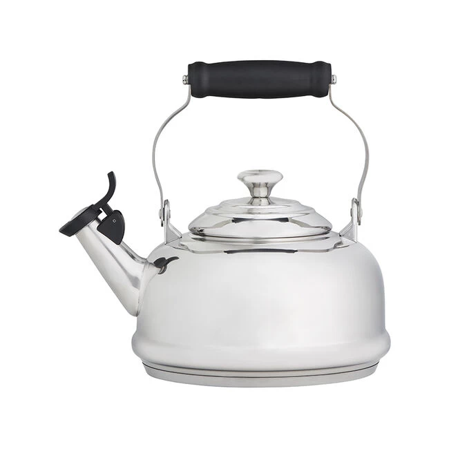 Le Creuset Stainless Steel Classic Whistling Kettle 2 Le Creuset Stainless Steel Classic Whistling Kettle - Image 2