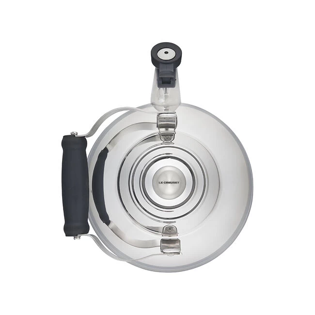 Le Creuset Stainless Steel Classic Whistling Kettle 3 Le Creuset Stainless Steel Classic Whistling Kettle - Image 3